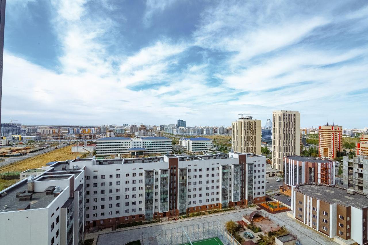 Apartment On Kabanbay Batyra Avenue 29 Астана Екстериор снимка